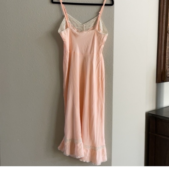 💖 Vintage Fantasy Lace Light Blush Pink Peach Slip Dress Small S Nightgown - Picture 10 of 10